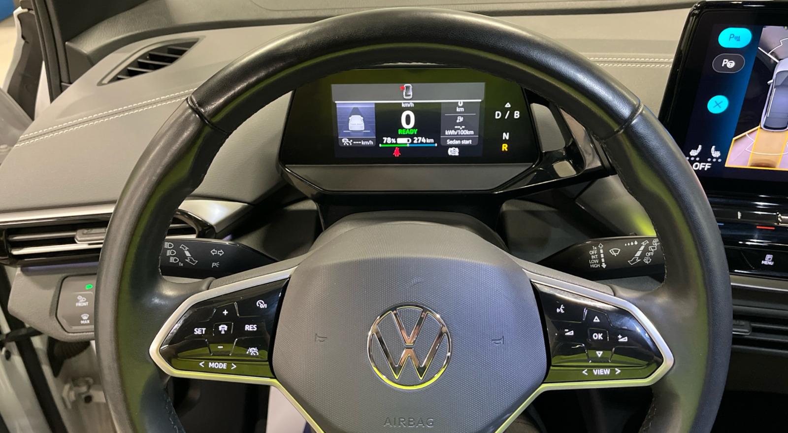 Hvid VW ID.4 fra 2023