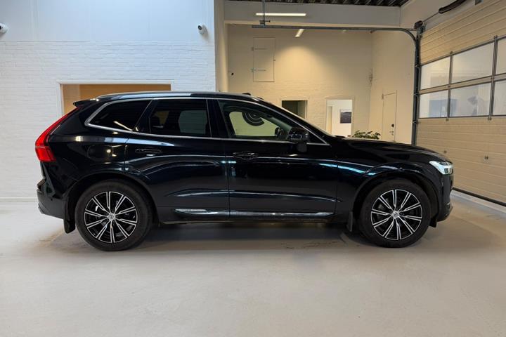 Sort Volvo XC60 fra 2018