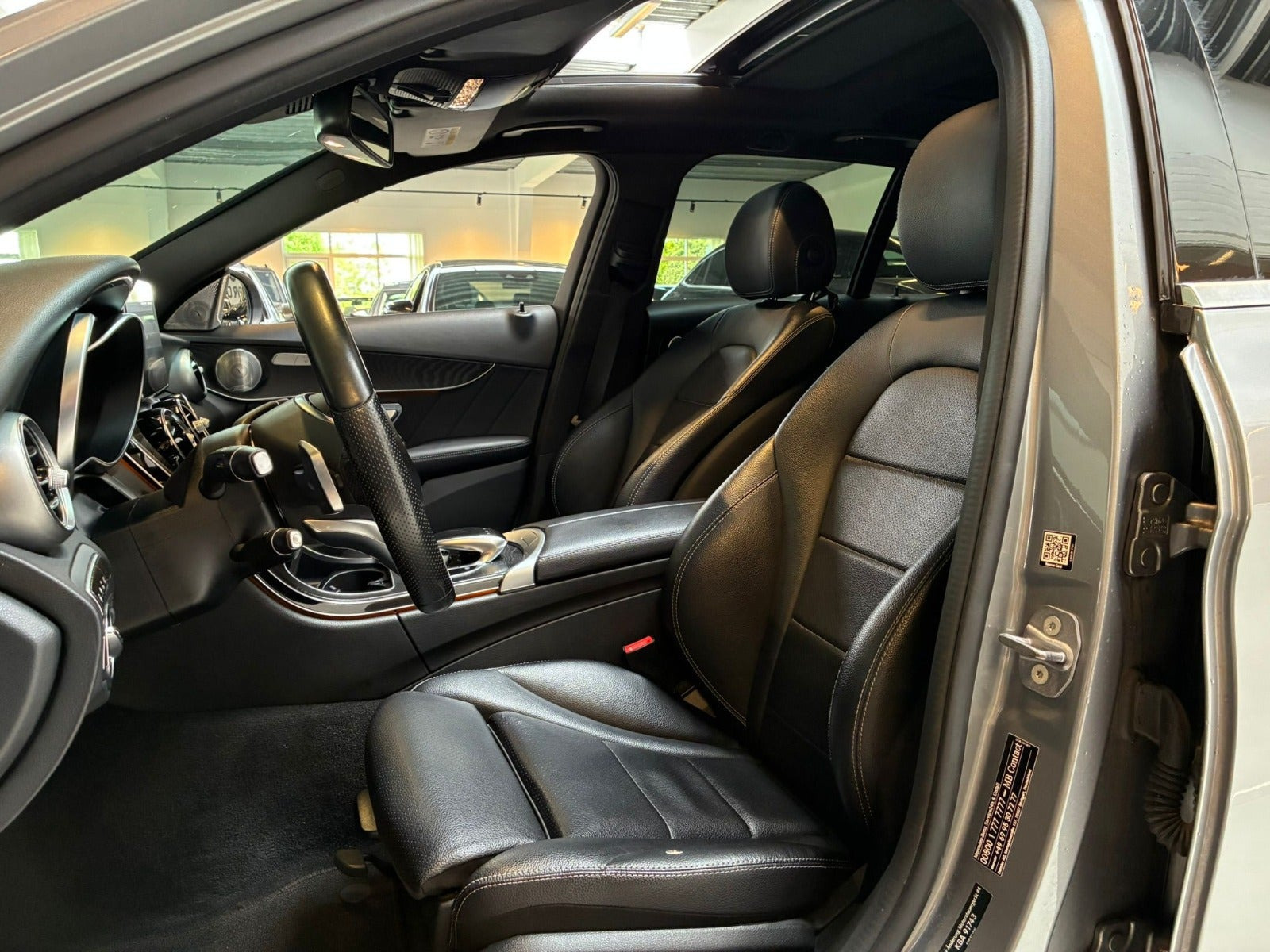 Sølv Mercedes C250 d fra 2016