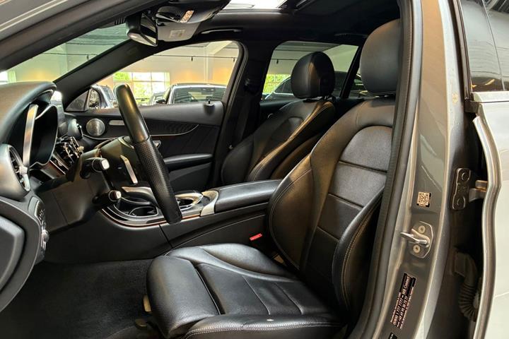 Sølv Mercedes C250 d fra 2016