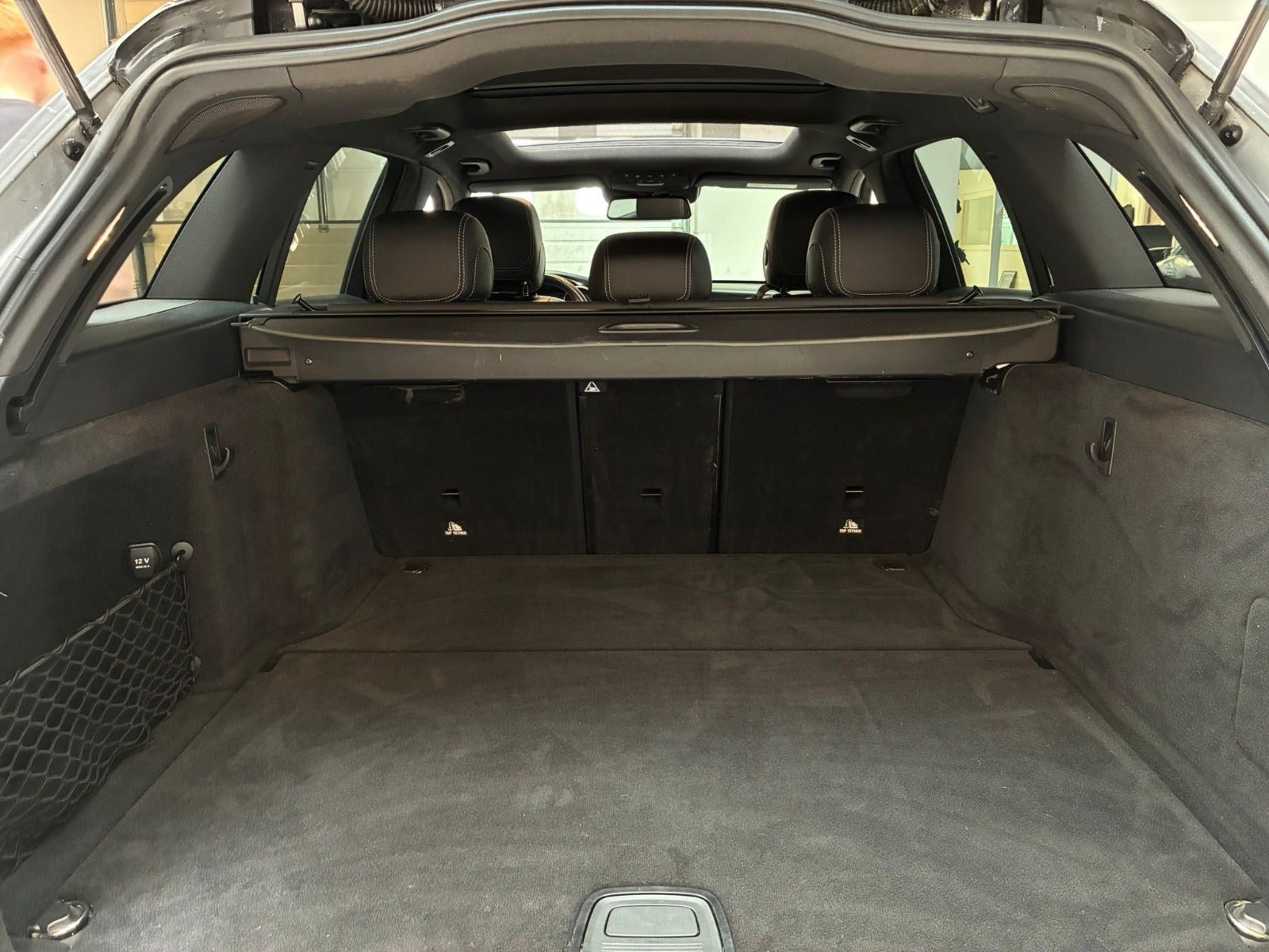 Sølv Mercedes C250 d fra 2016