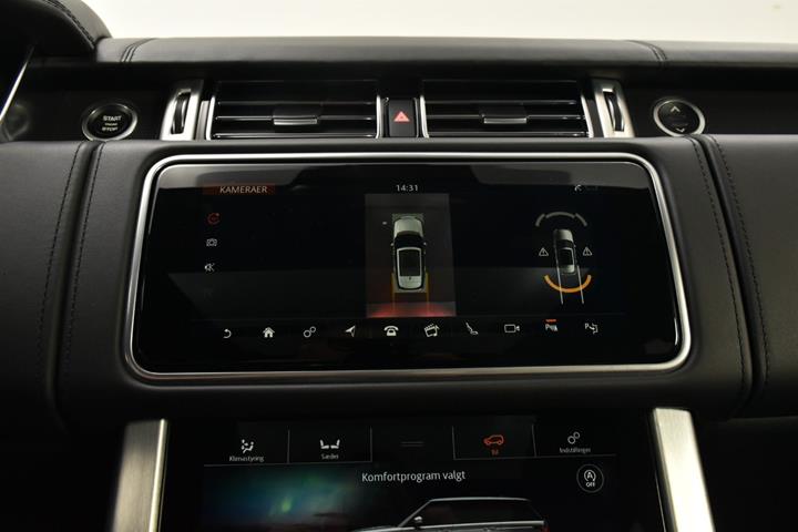 Sølv Land Rover Range Rover fra 2020
