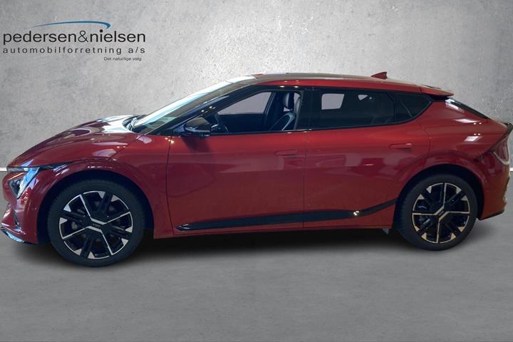 Rød Kia EV6 fra 2025