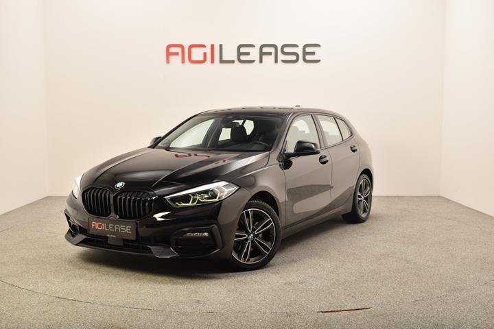 Sort BMW 118d fra 2020