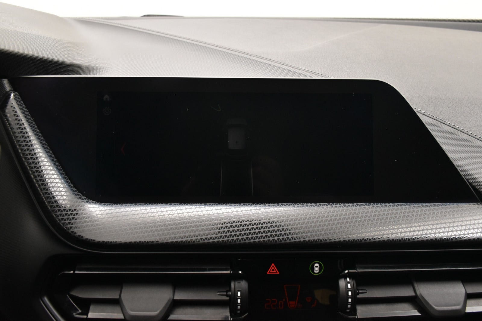Sort BMW 118d fra 2020