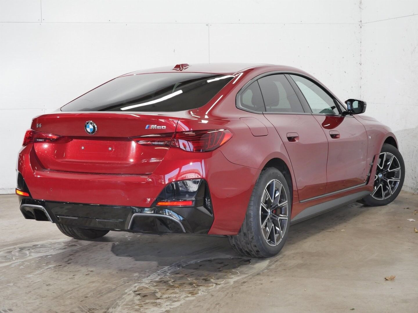 Rød BMW i4 fra 2026