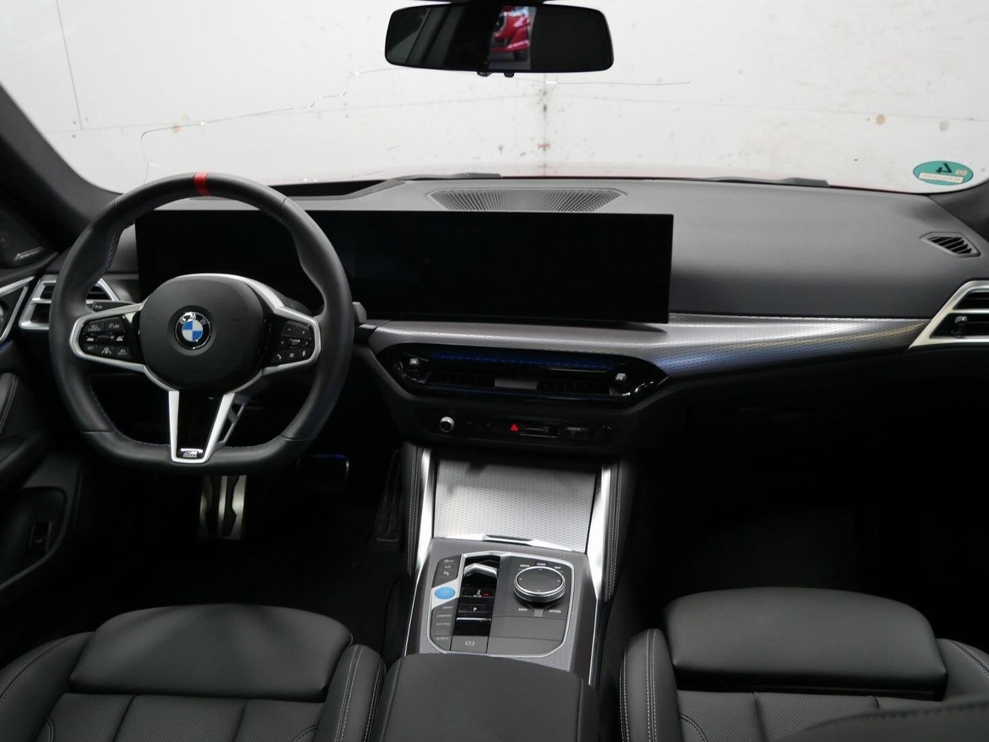 Rød BMW i4 fra 2026