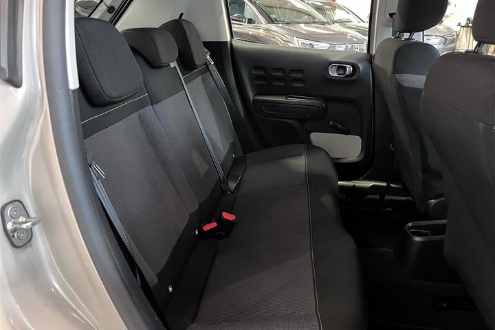 Beige Citroën C3 fra 2023