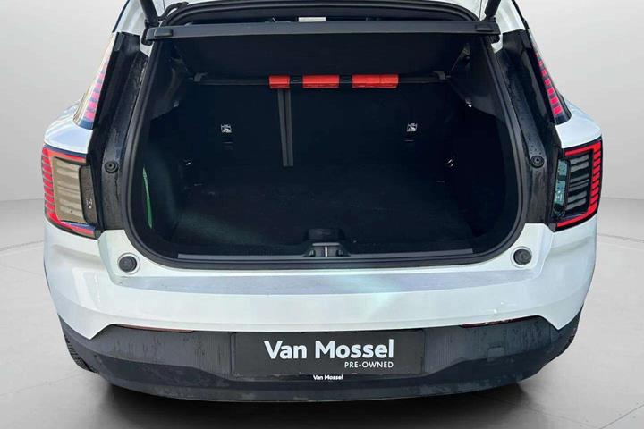 Hvid Volvo EX30 fra 2025