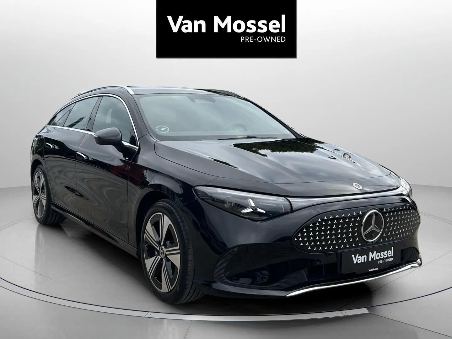 Sort Mercedes CLA250+ fra 2026