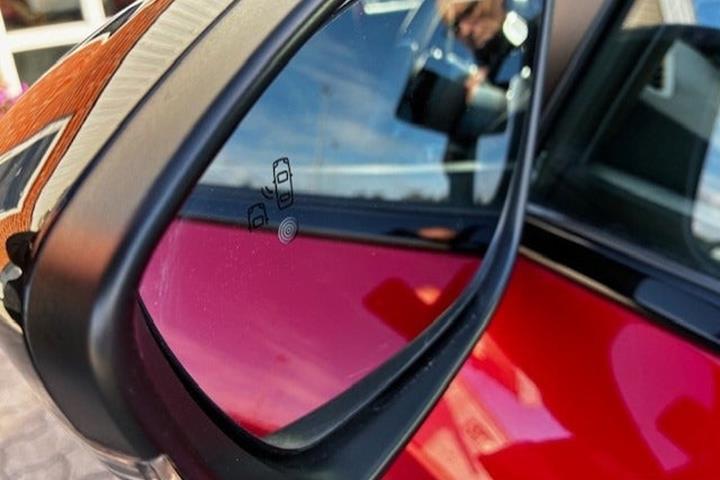 undefined Peugeot e-208 fra 2023