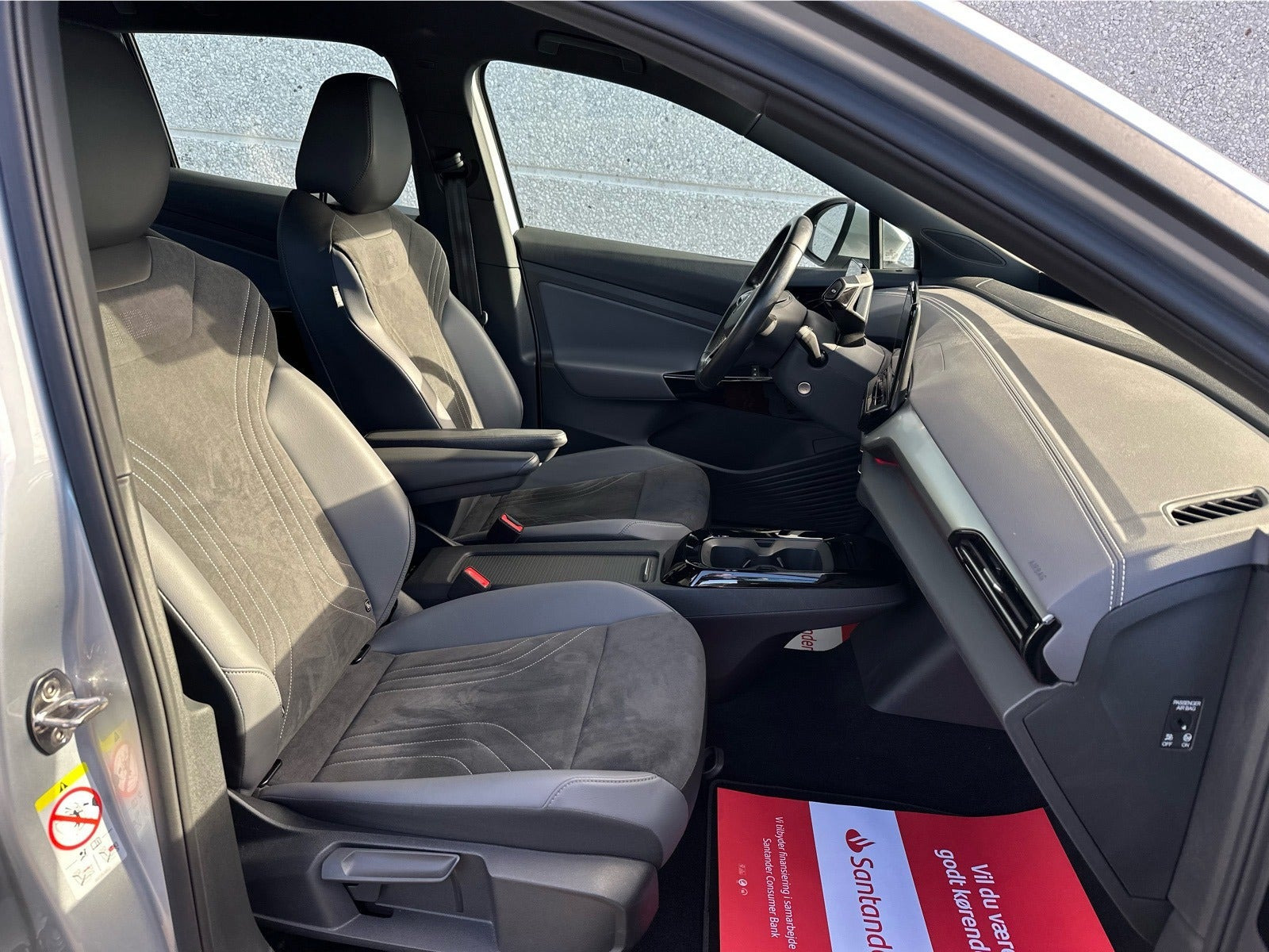 Grøn VW ID.4 fra 2023