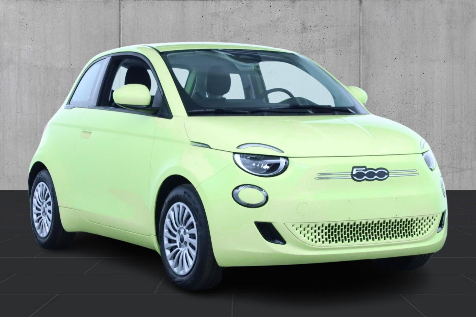 Grøn Fiat 500e fra 2024