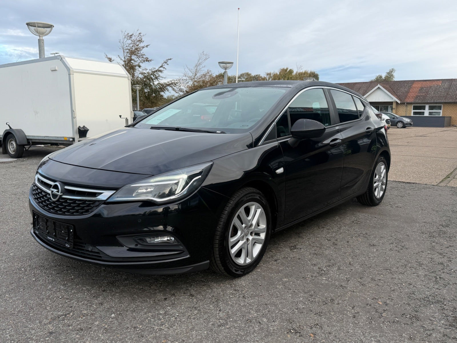 undefined Opel Astra fra 2017