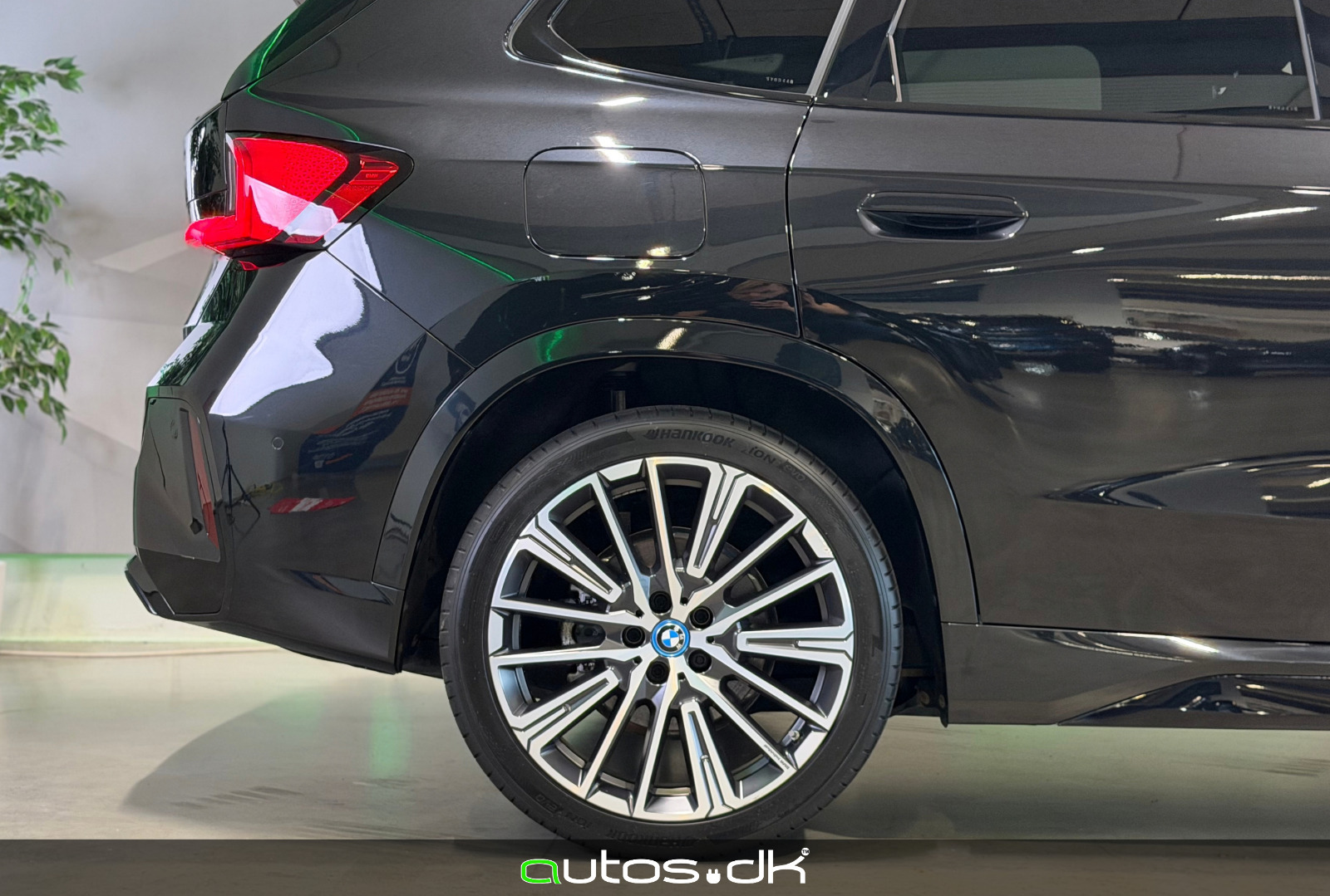 Sort BMW iX1 fra 2023