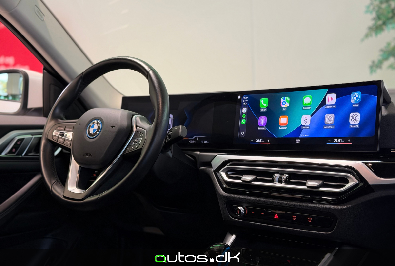 Hvid BMW i4 fra 2023