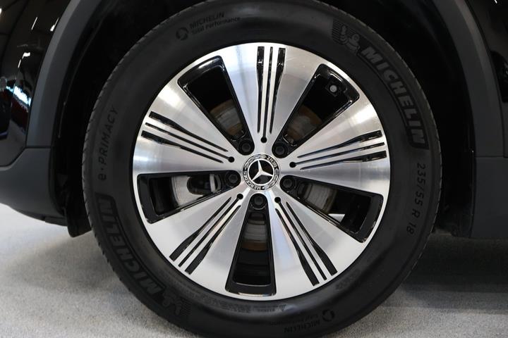 Sort Mercedes EQA250+ fra 2025