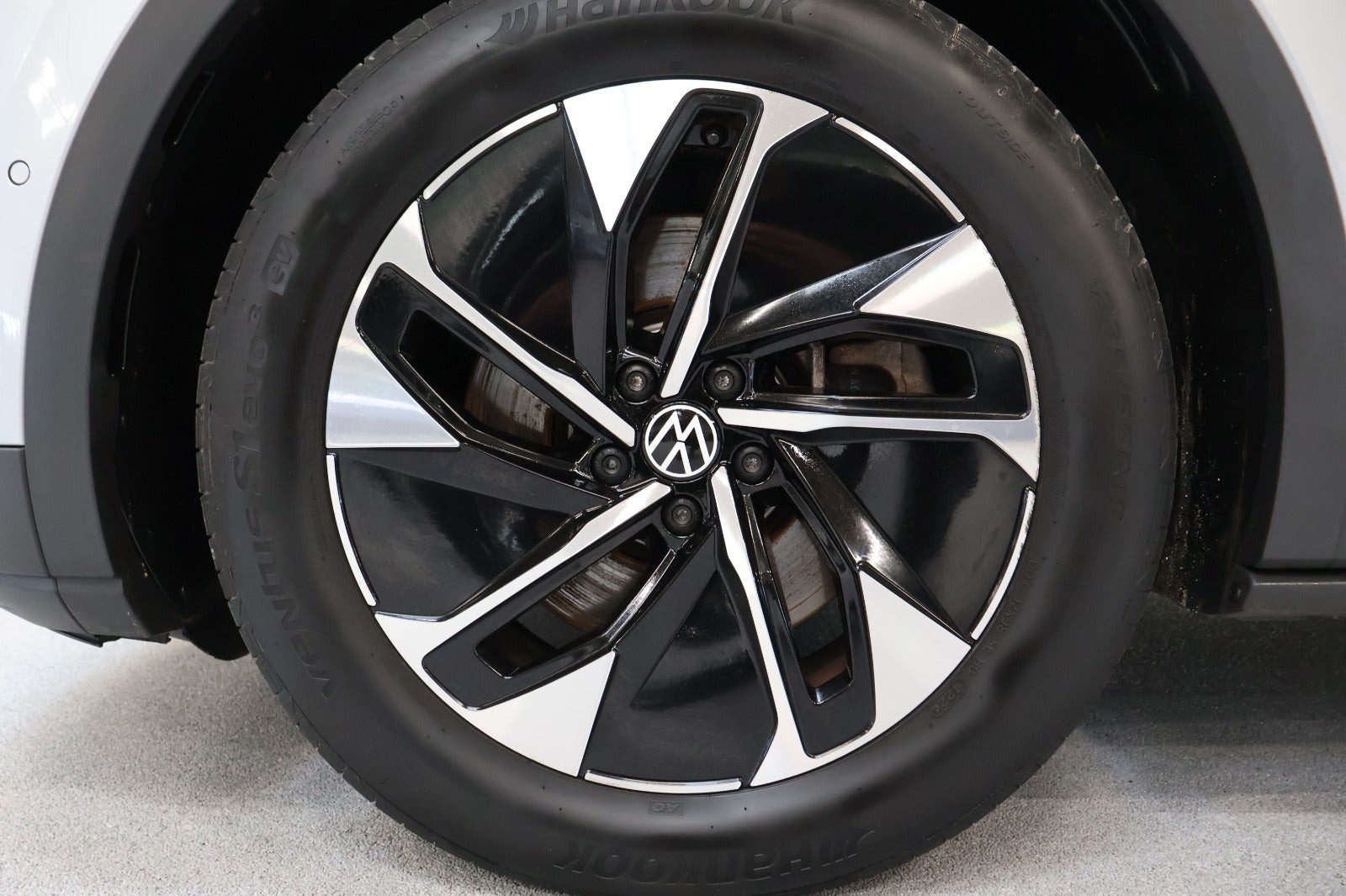 Sølv VW ID.4 fra 2024