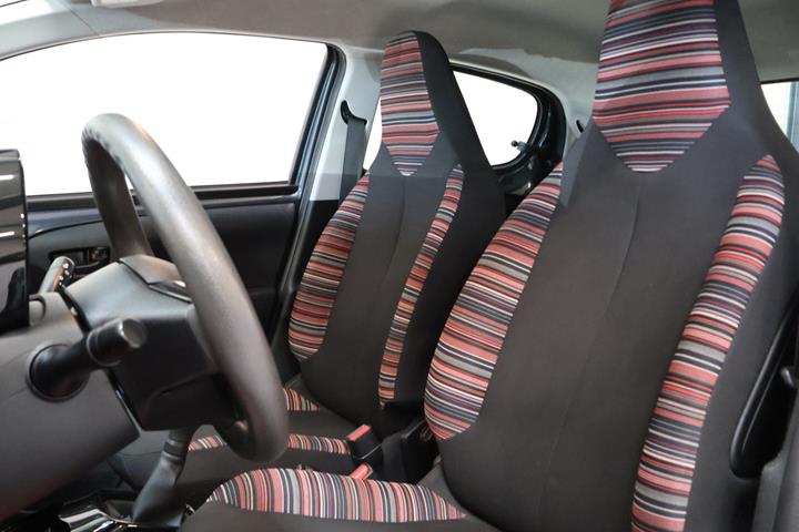 Grå Citroën C1 fra 2020