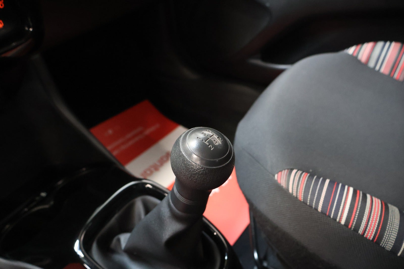 Grå Citroën C1 fra 2020