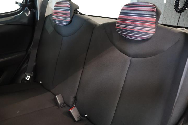 Grå Citroën C1 fra 2020