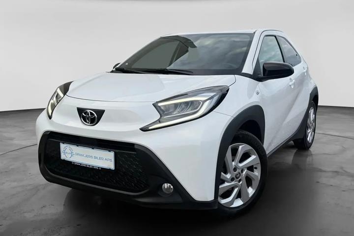 Hvid Toyota Aygo X fra 2024