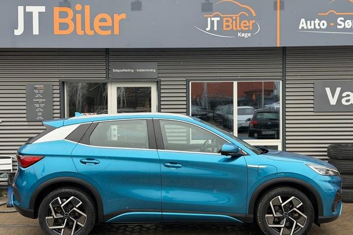 Blå BYD Atto 3 fra 2022