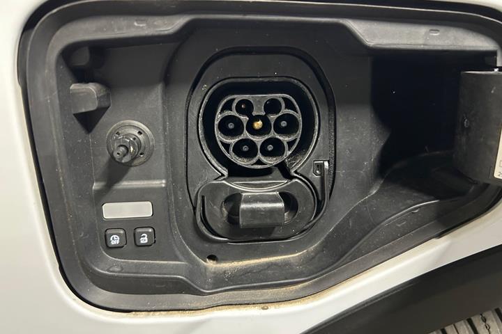 Hvid Renault Megane E-Tech fra 2024