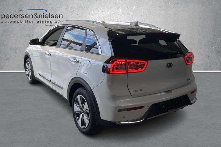 Hvid Kia Niro fra 2019