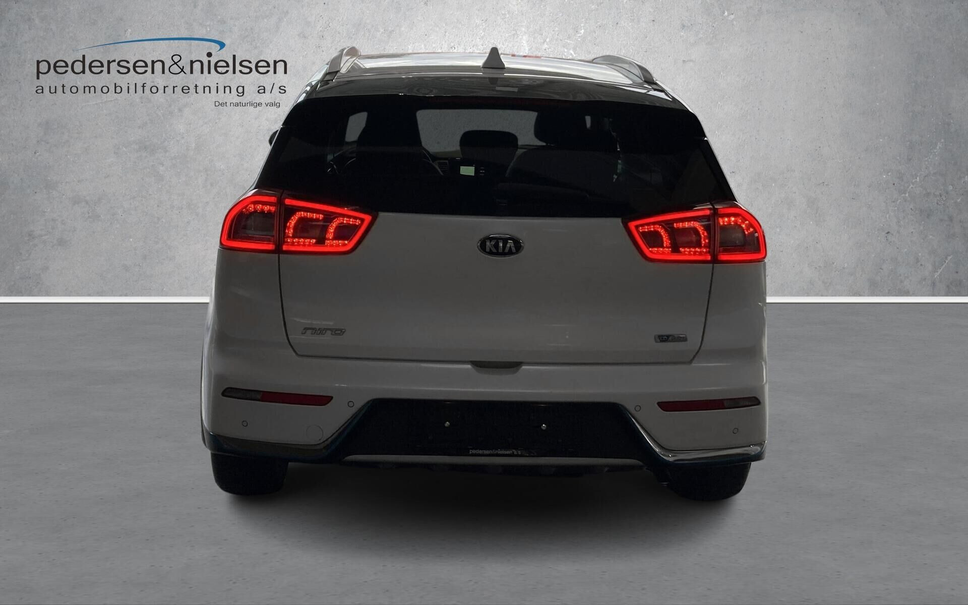 Hvid Kia Niro fra 2019