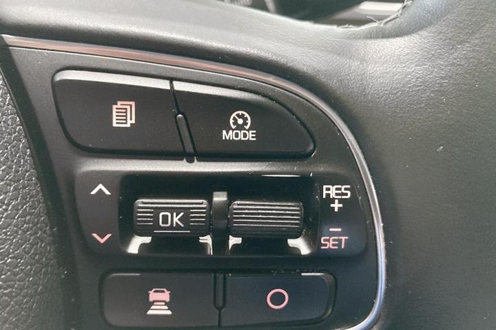Hvid Kia Niro fra 2019
