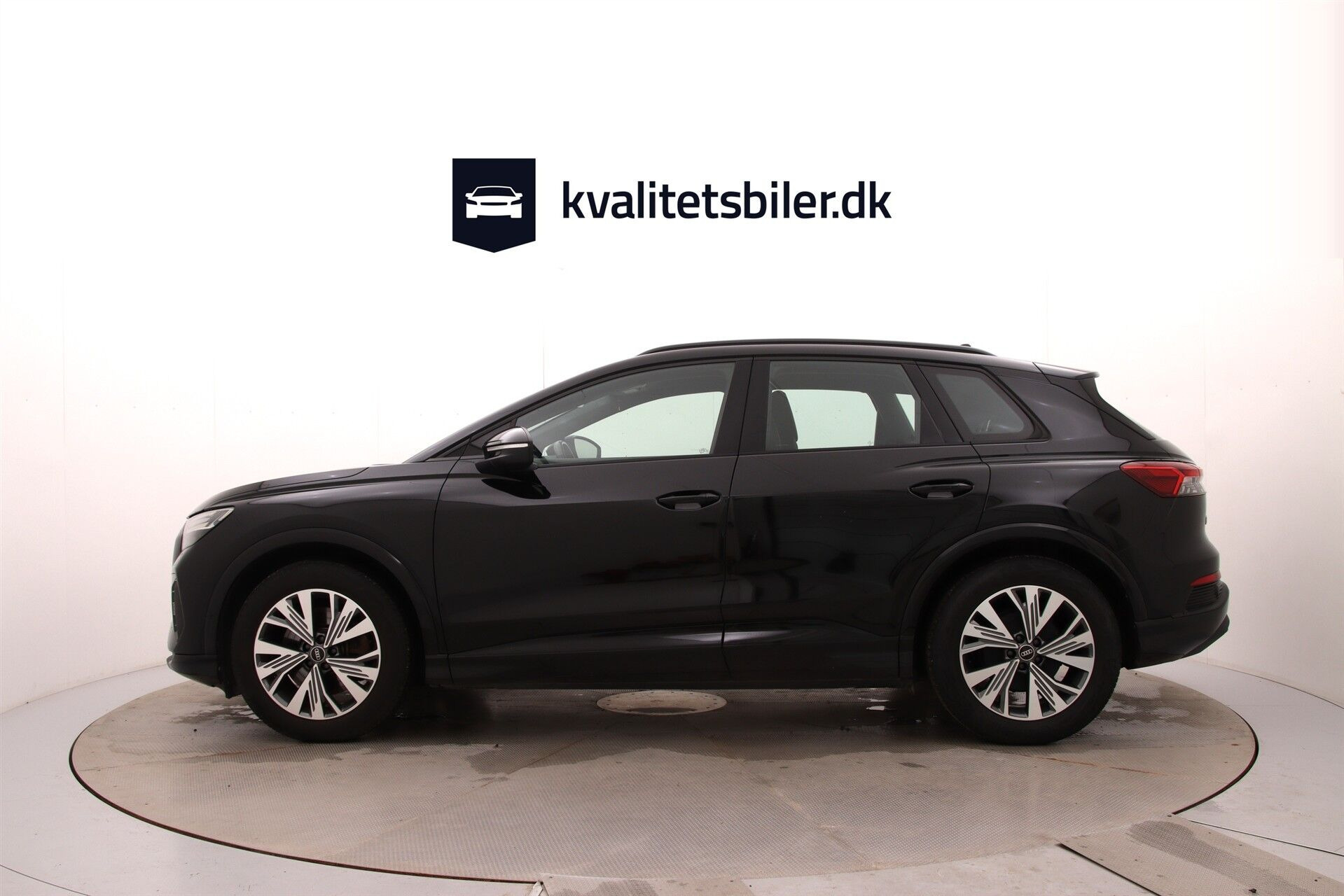 Sort Audi Q4 fra 2023