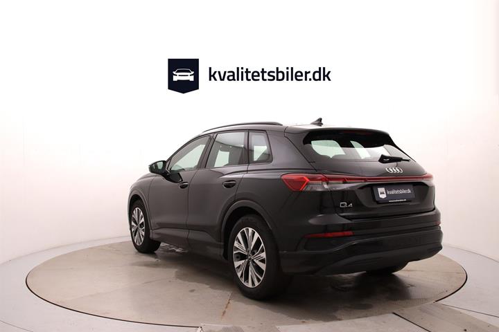 Sort Audi Q4 fra 2023