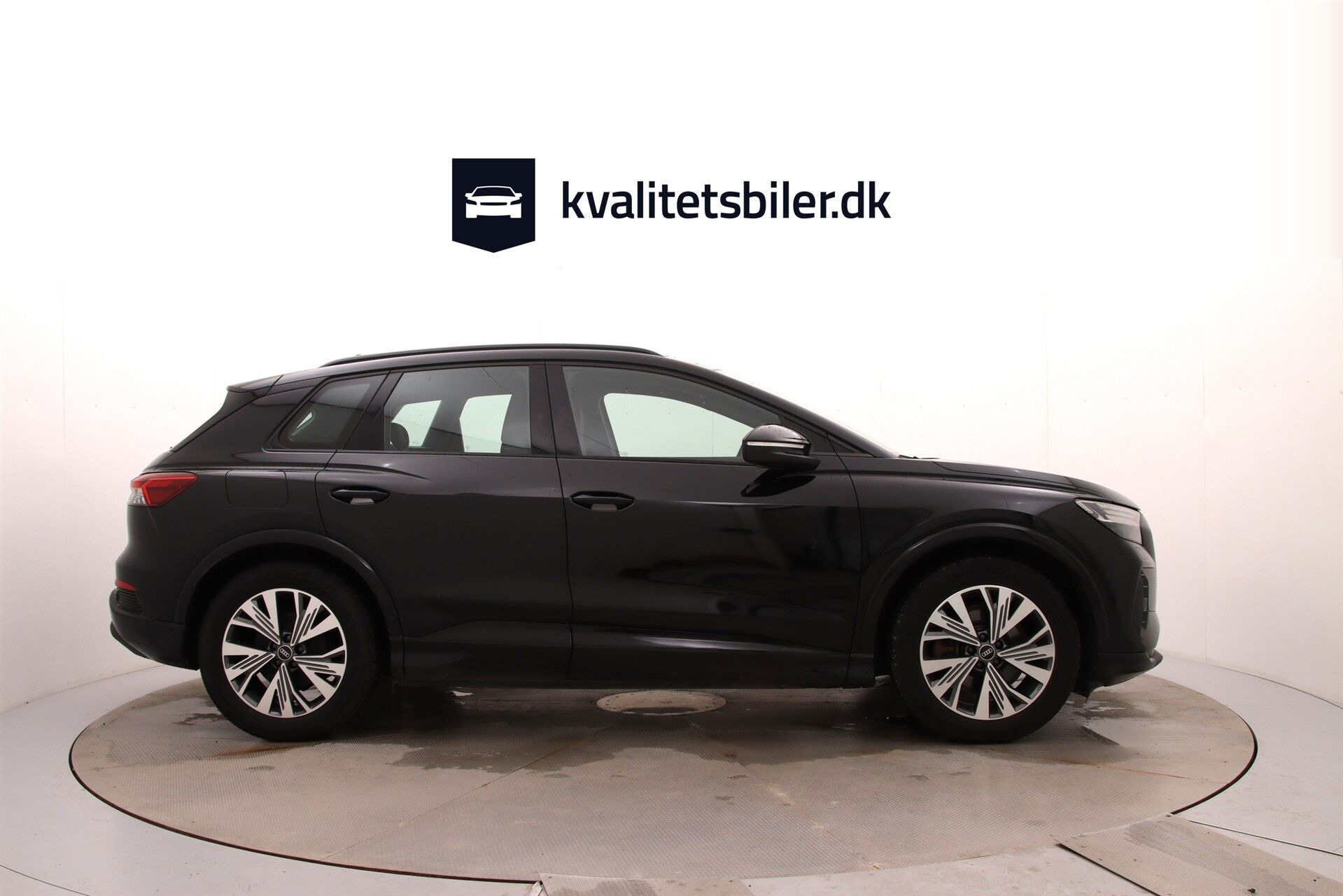 Sort Audi Q4 fra 2023