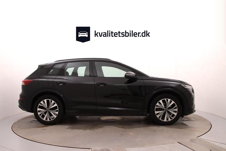 Sort Audi Q4 fra 2023