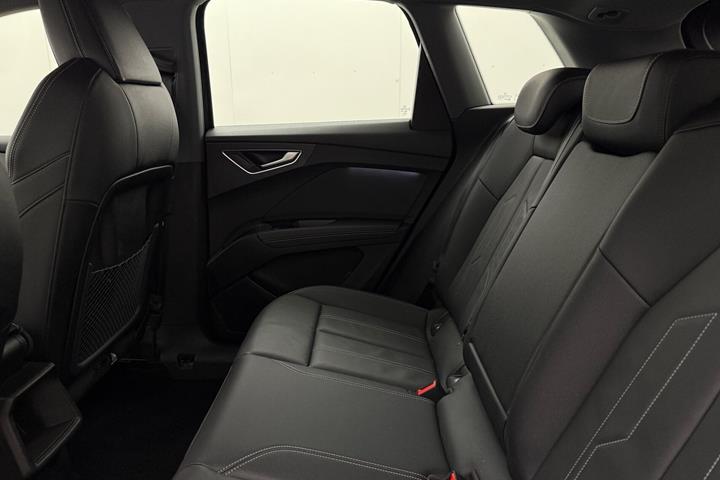 Sort Audi Q4 fra 2023