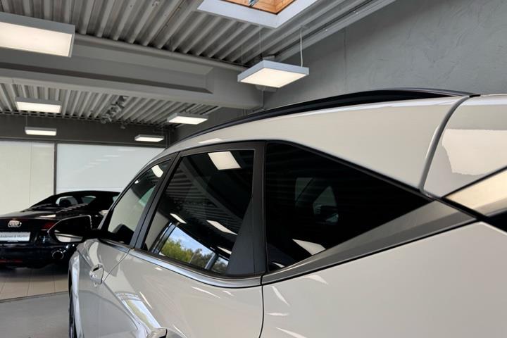 Hvid Hyundai Kona fra 2024