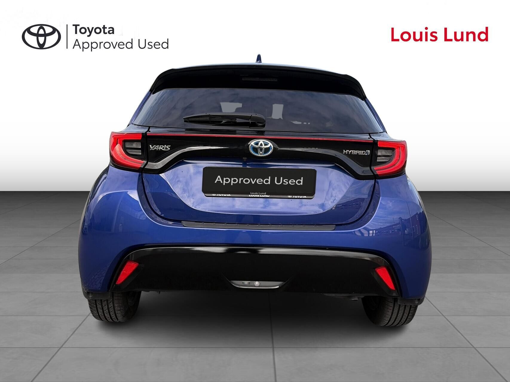 Blå Toyota Yaris fra 2020