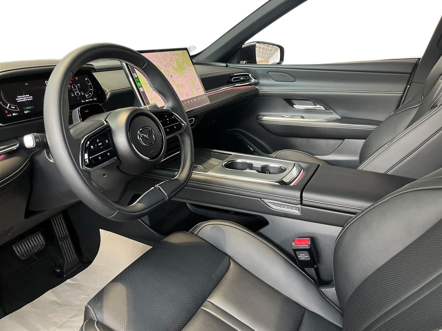 Grå Mazda 6e fra 2026