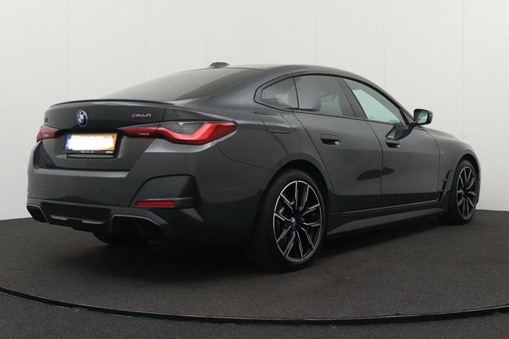 Grå BMW i4 fra 2022