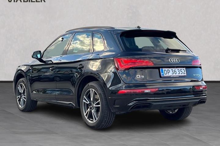Sort Audi Q5 fra 2022