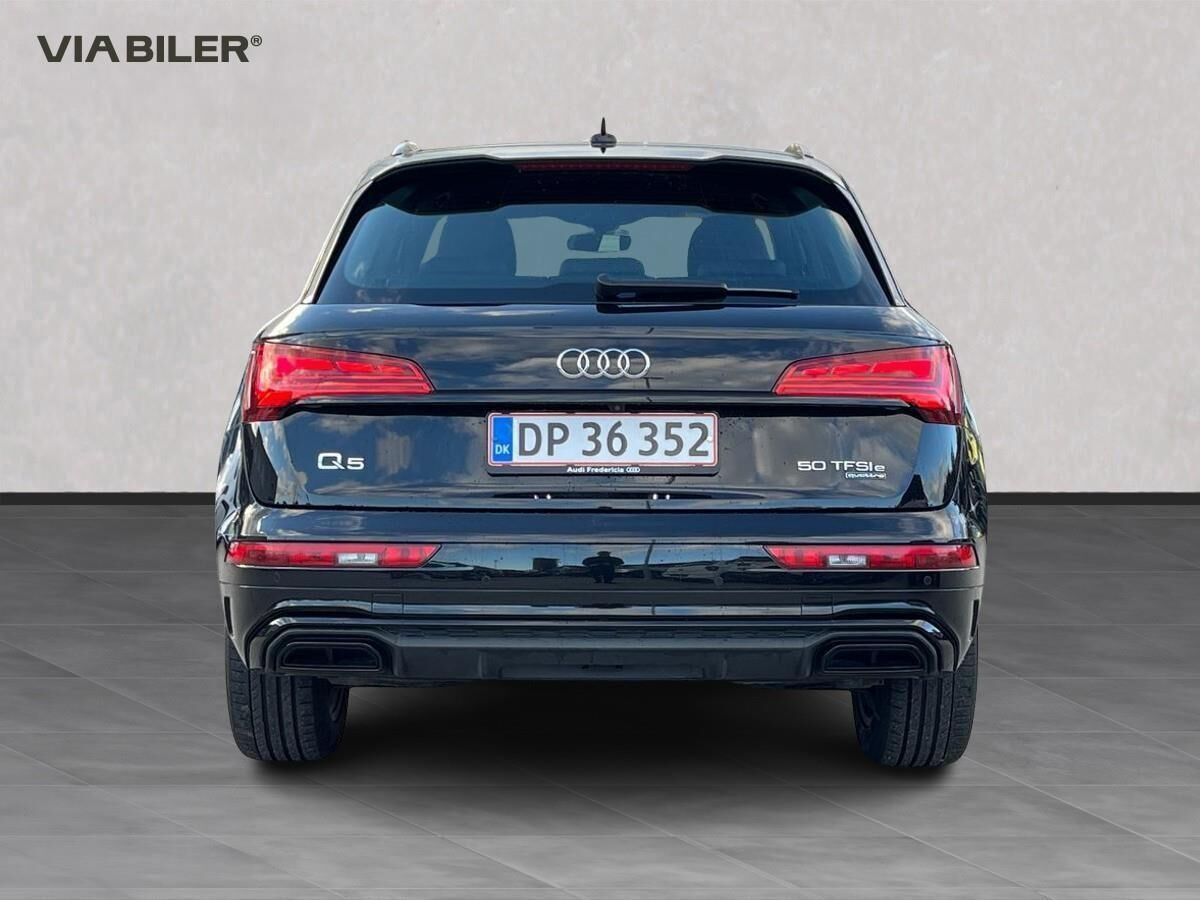 Sort Audi Q5 fra 2022