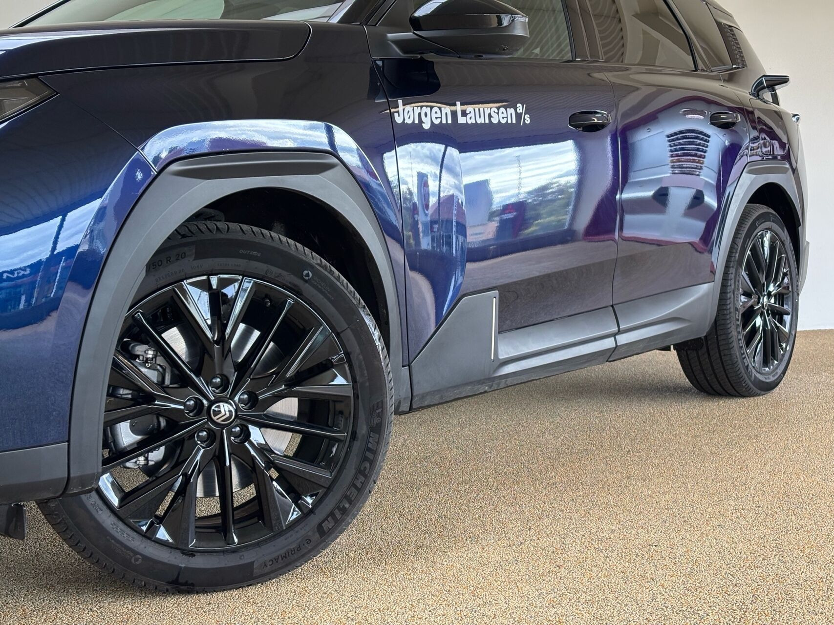 Blå Citroën ë-C5 Aircross fra 2026