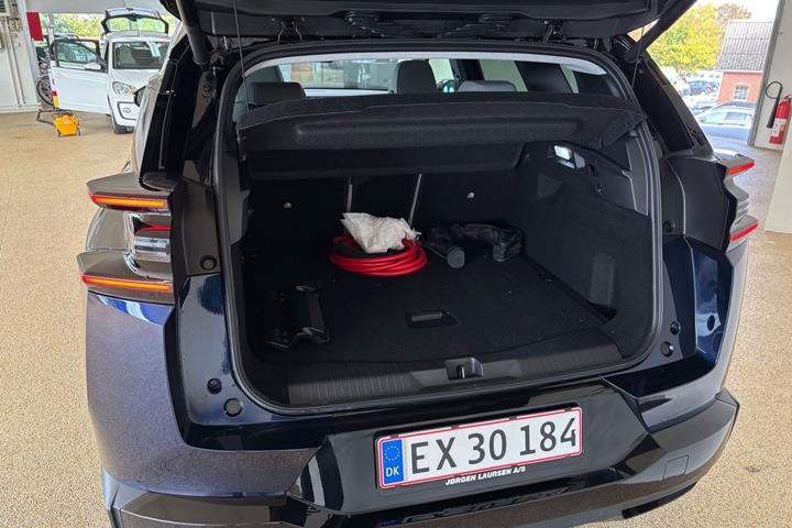 Blå Citroën ë-C5 Aircross fra 2026