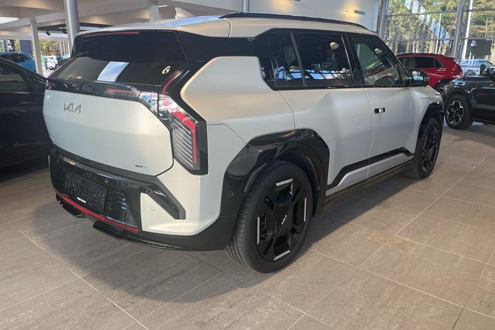 Grå Kia EV3 fra 2025
