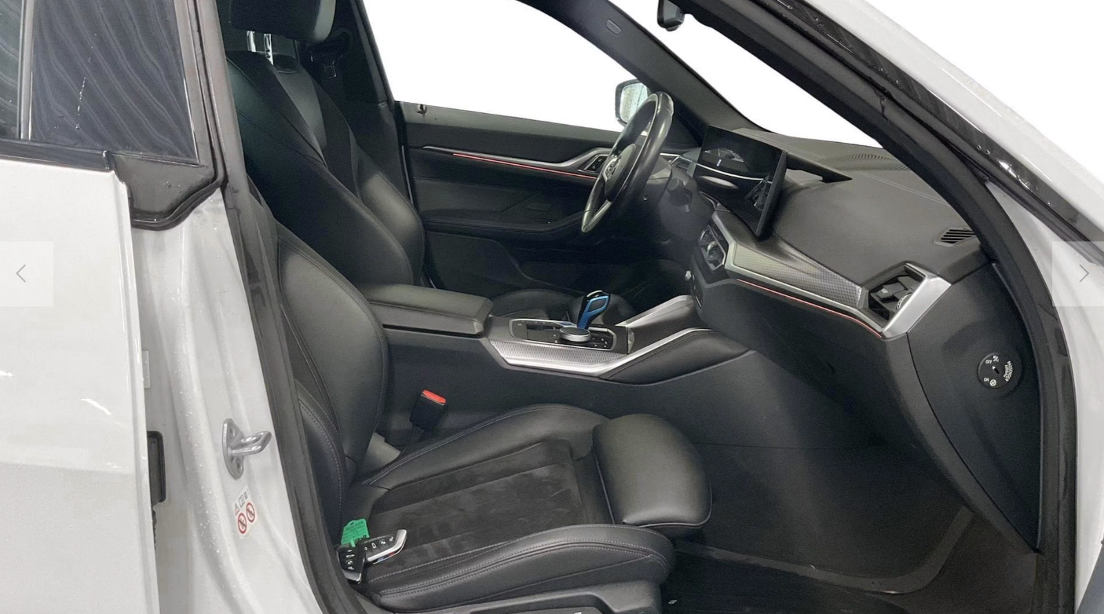 Hvid BMW i4 fra 2022