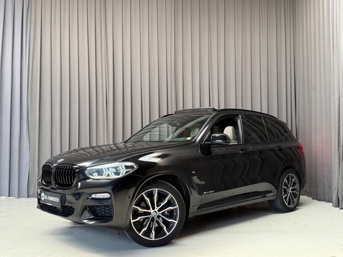 Sort BMW X3 fra 2017