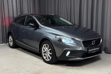 Volvo V40 CC 2,0 D3 150 Momentum