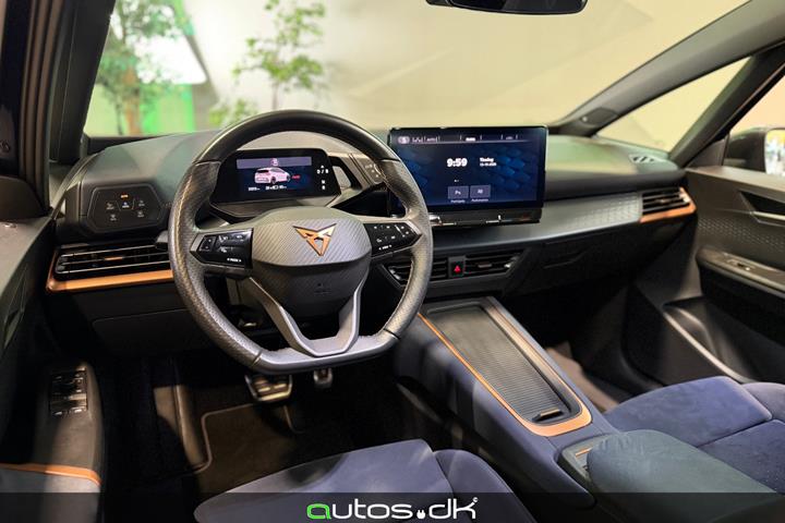 Blå Cupra Born fra 2022