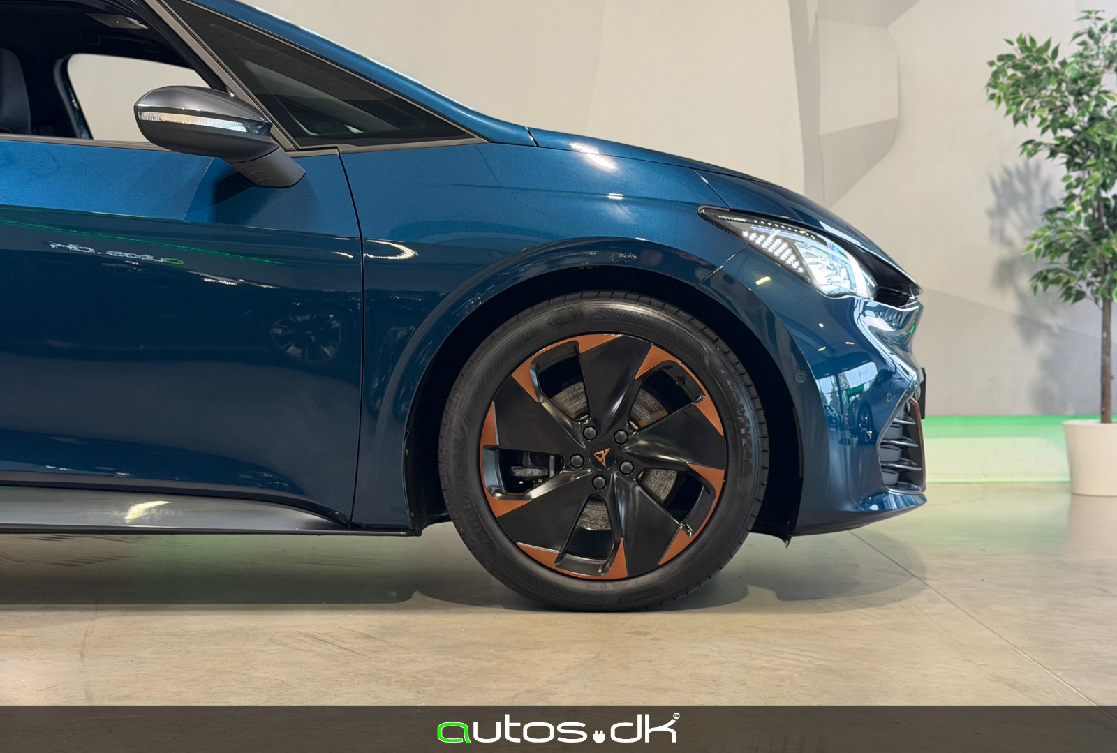 Blå Cupra Born fra 2022